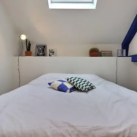 Apartment Flat *